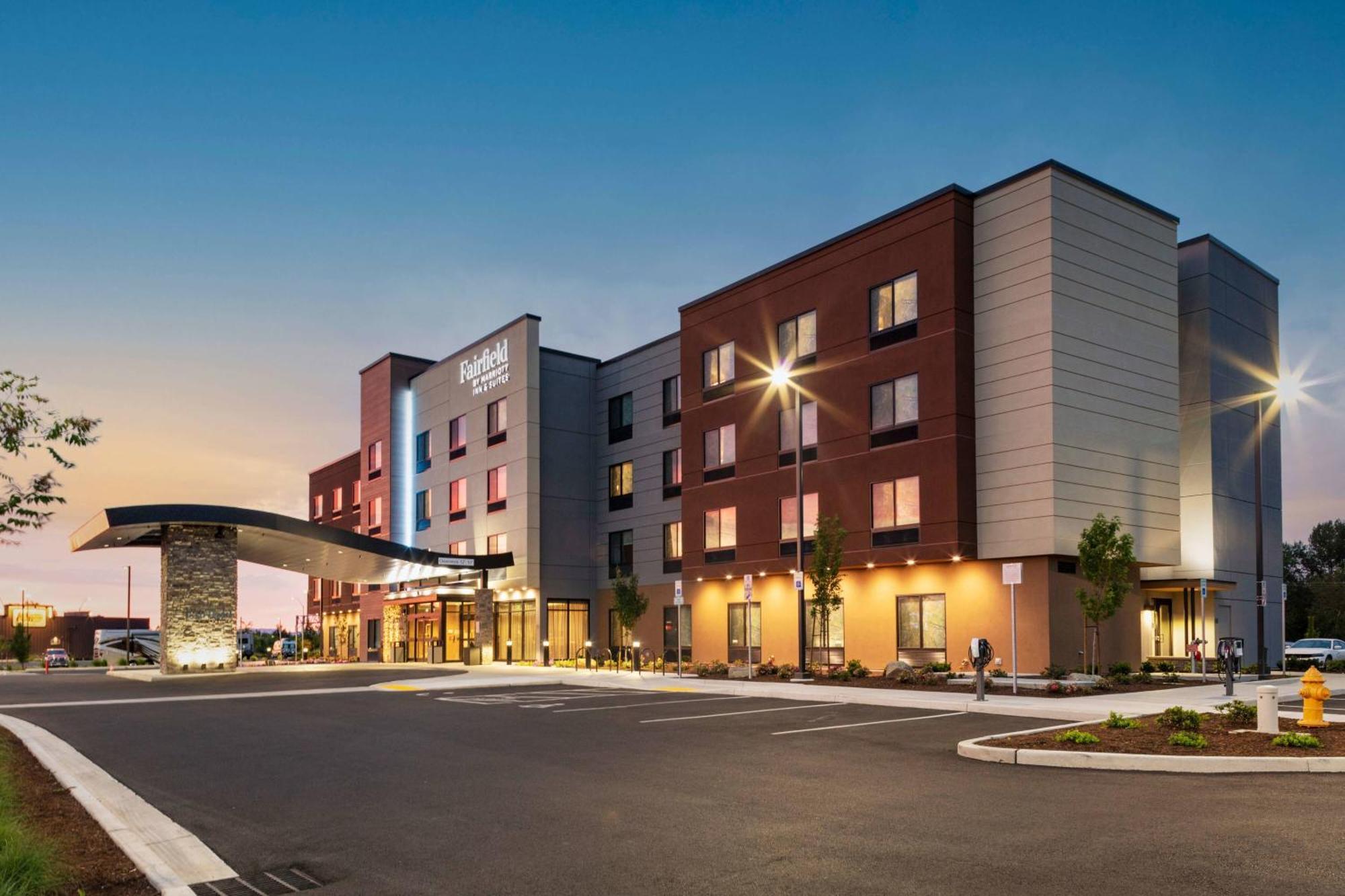 Fairfield By Marriott Inn & Suites Medford Exterior photo