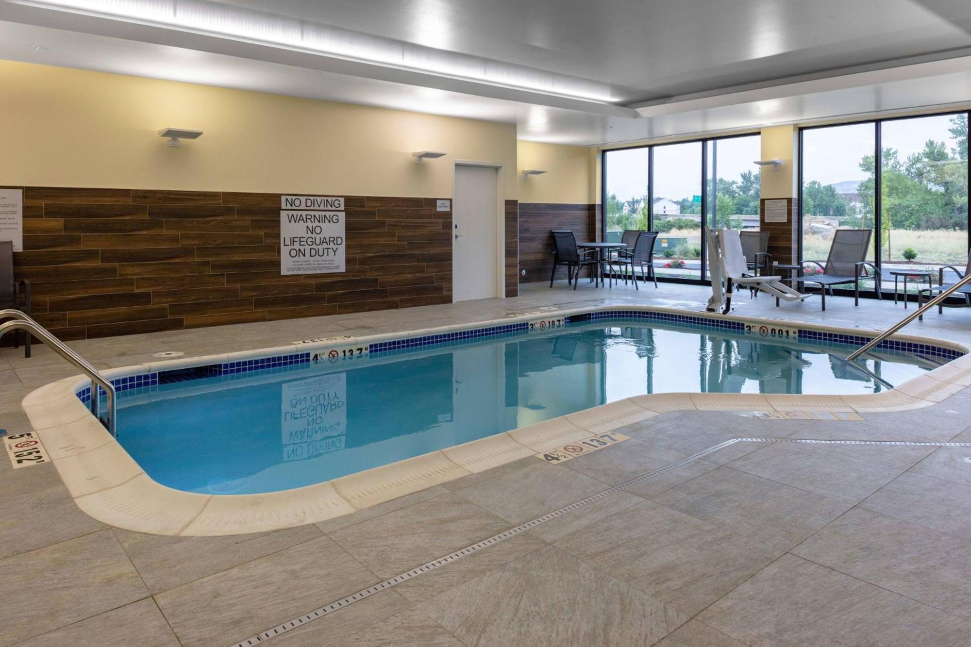 Fairfield By Marriott Inn & Suites Medford Exterior photo