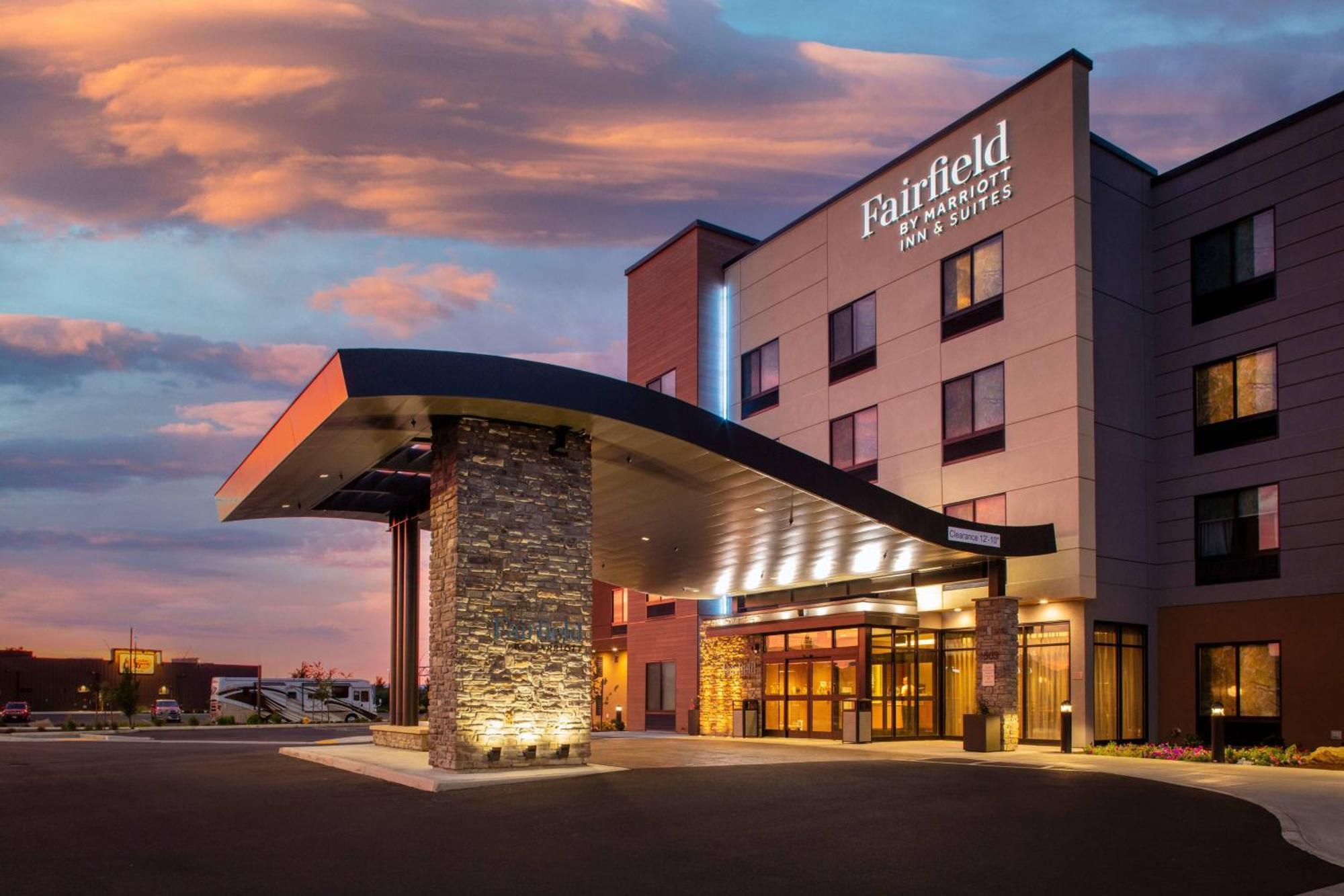 Fairfield By Marriott Inn & Suites Medford Exterior photo